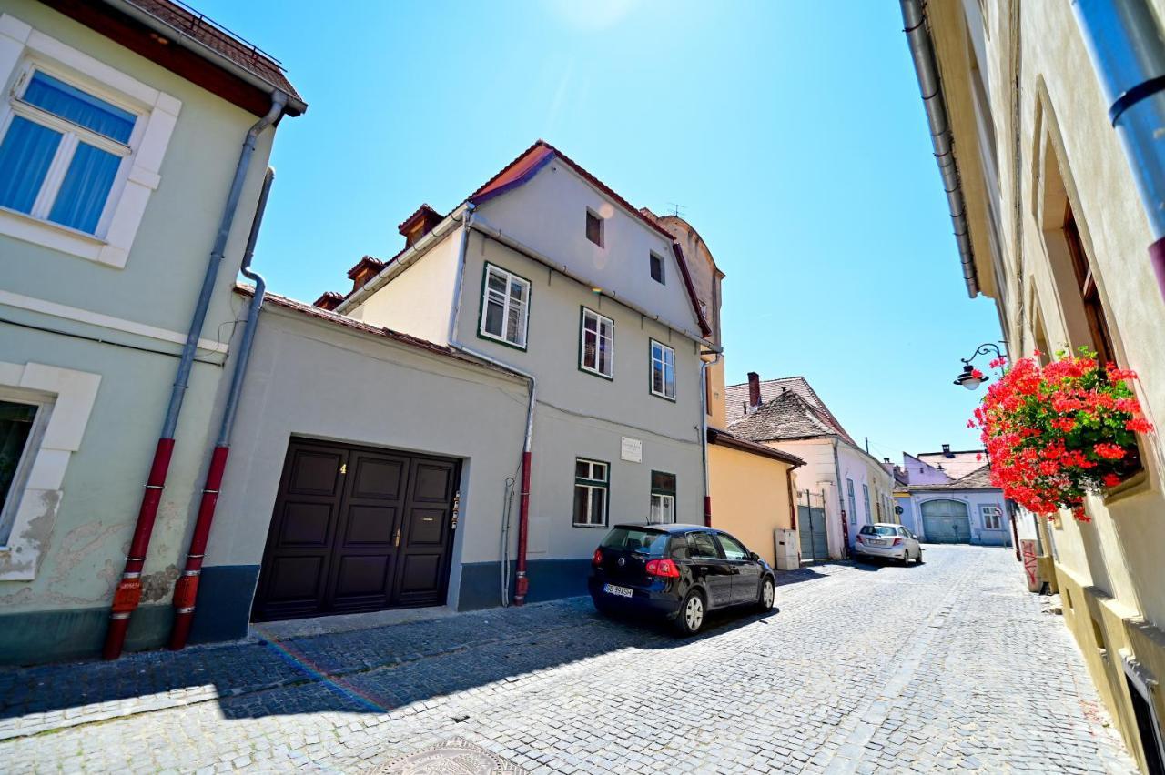 Apartments In The Heart Of Sibiu Exterior foto